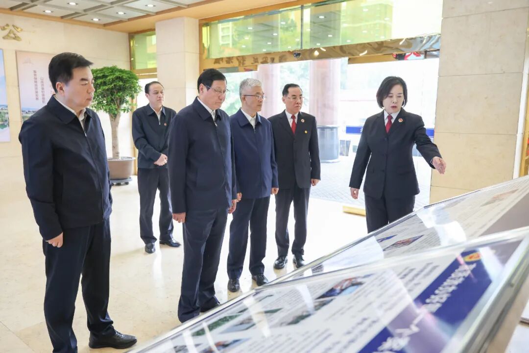 ��߼�������ںӱ�����